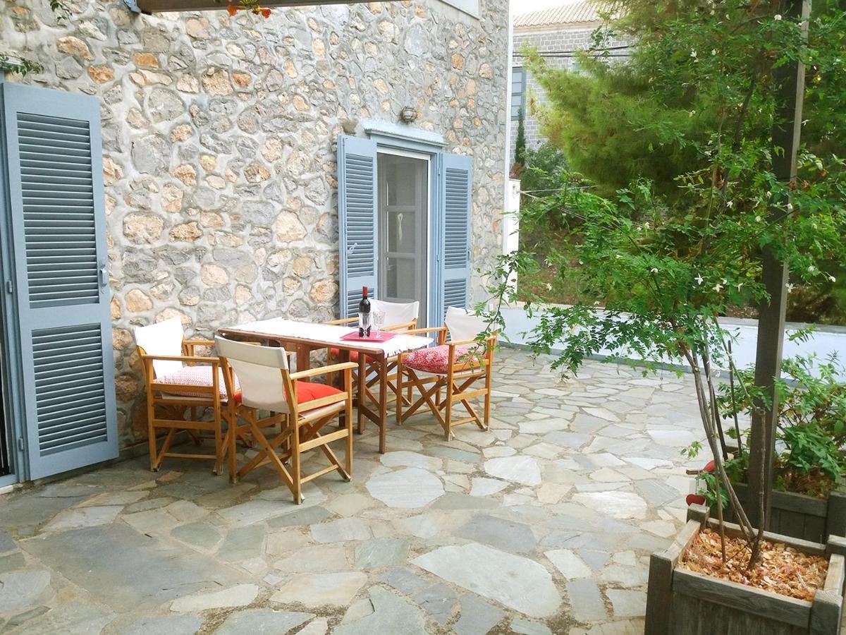 Pine Trees And Sea View Houses In Hydra - Daphne, Chloe, Myrto, Eleni Екстер'єр фото
