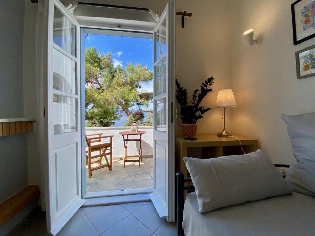 Pine Trees And Sea View Houses In Hydra - Daphne, Chloe, Myrto, Eleni Екстер'єр фото