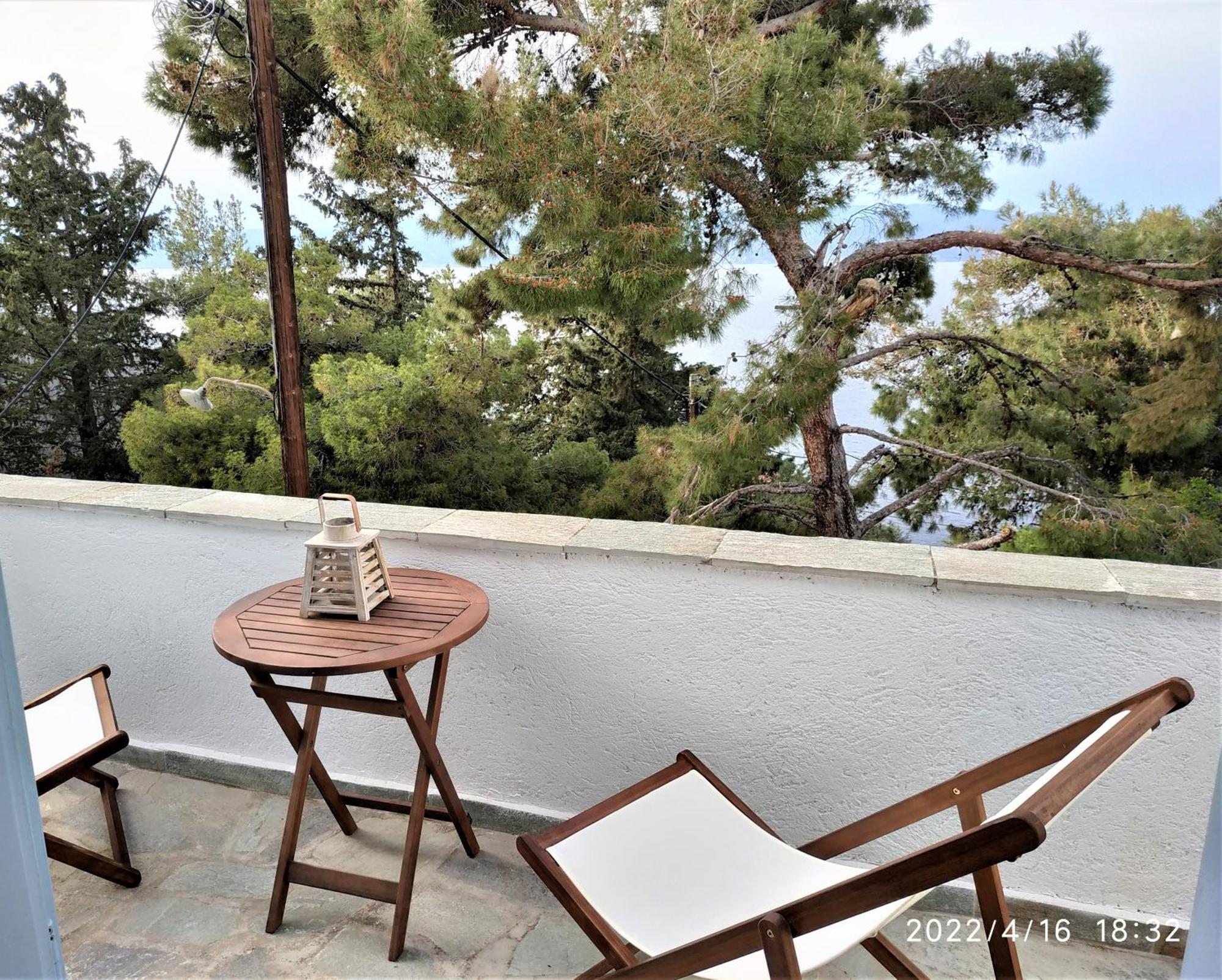 Pine Trees And Sea View Houses In Hydra - Daphne, Chloe, Myrto, Eleni Номер фото